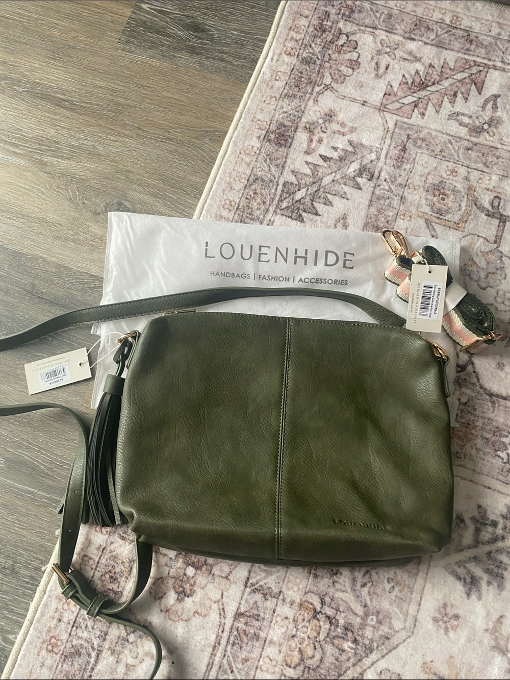 NWT Louenhide Daisy Crossbody bag in Khaki